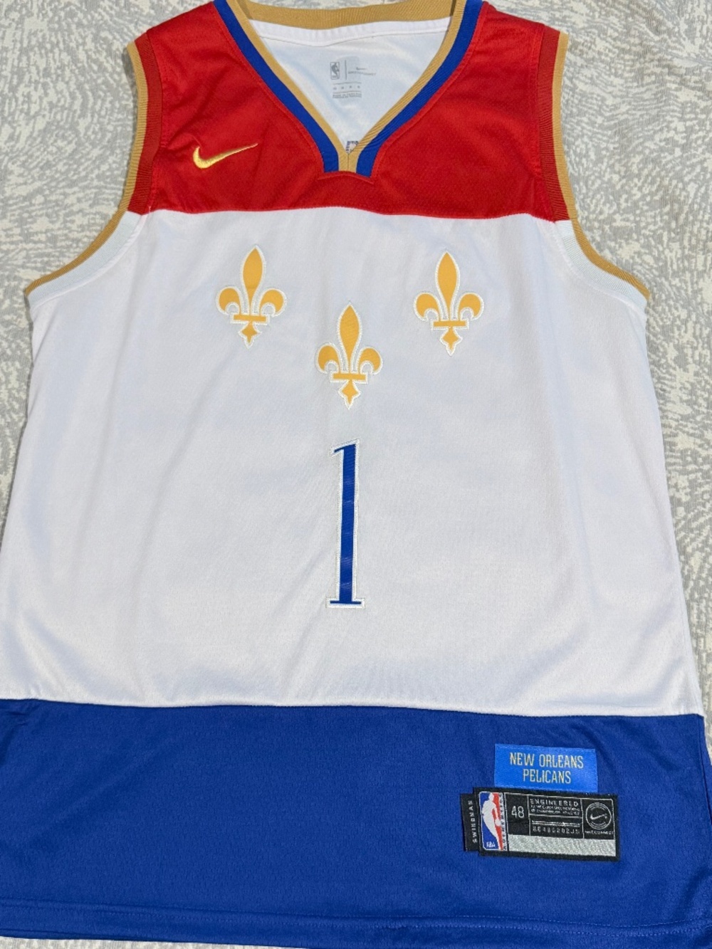 Zion Williamson Pelicans City Edition Jersey #1 - White/Blue/Red - M